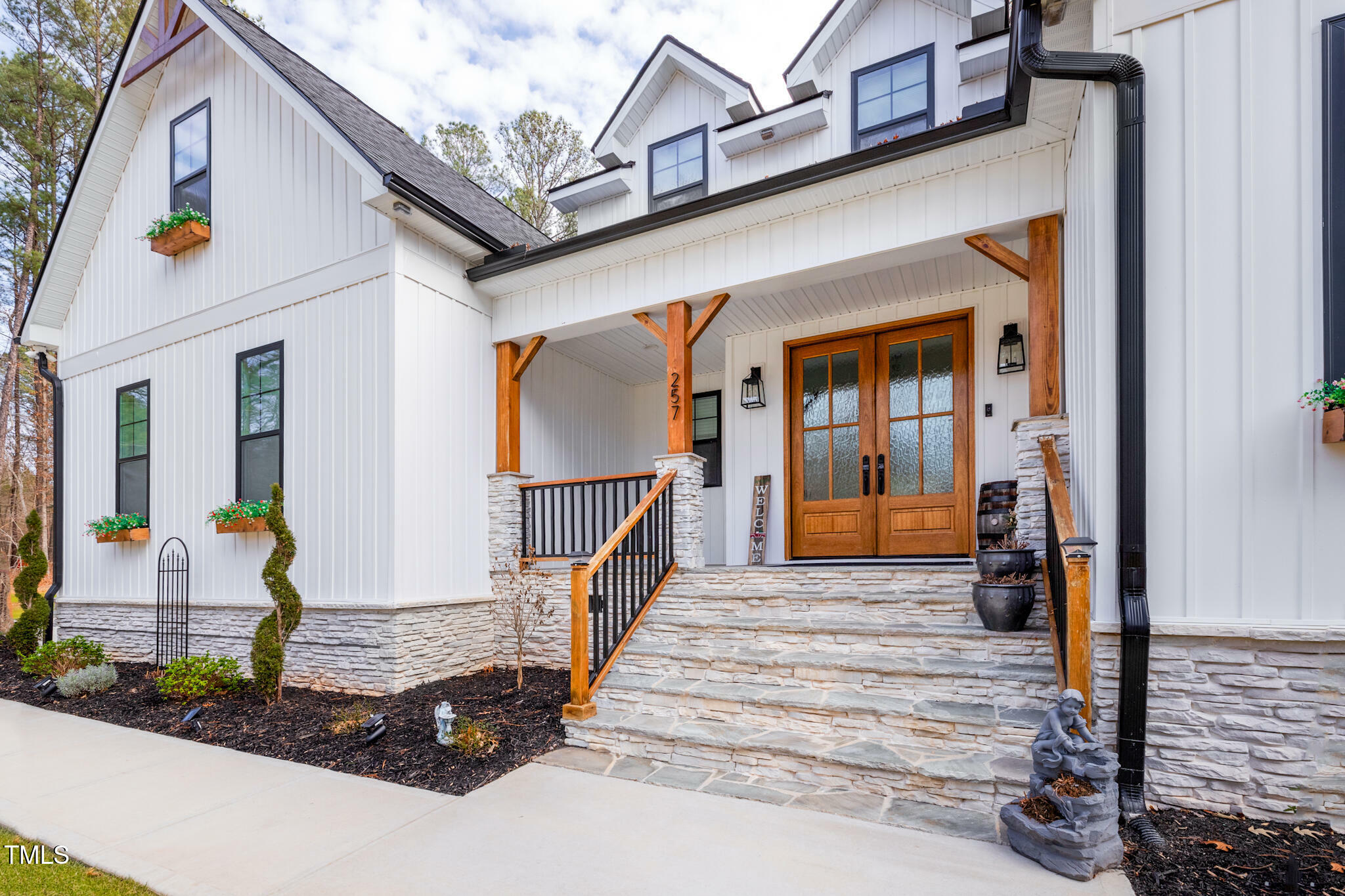 Property Photo:  257 Rawhide Drive  NC 27549 