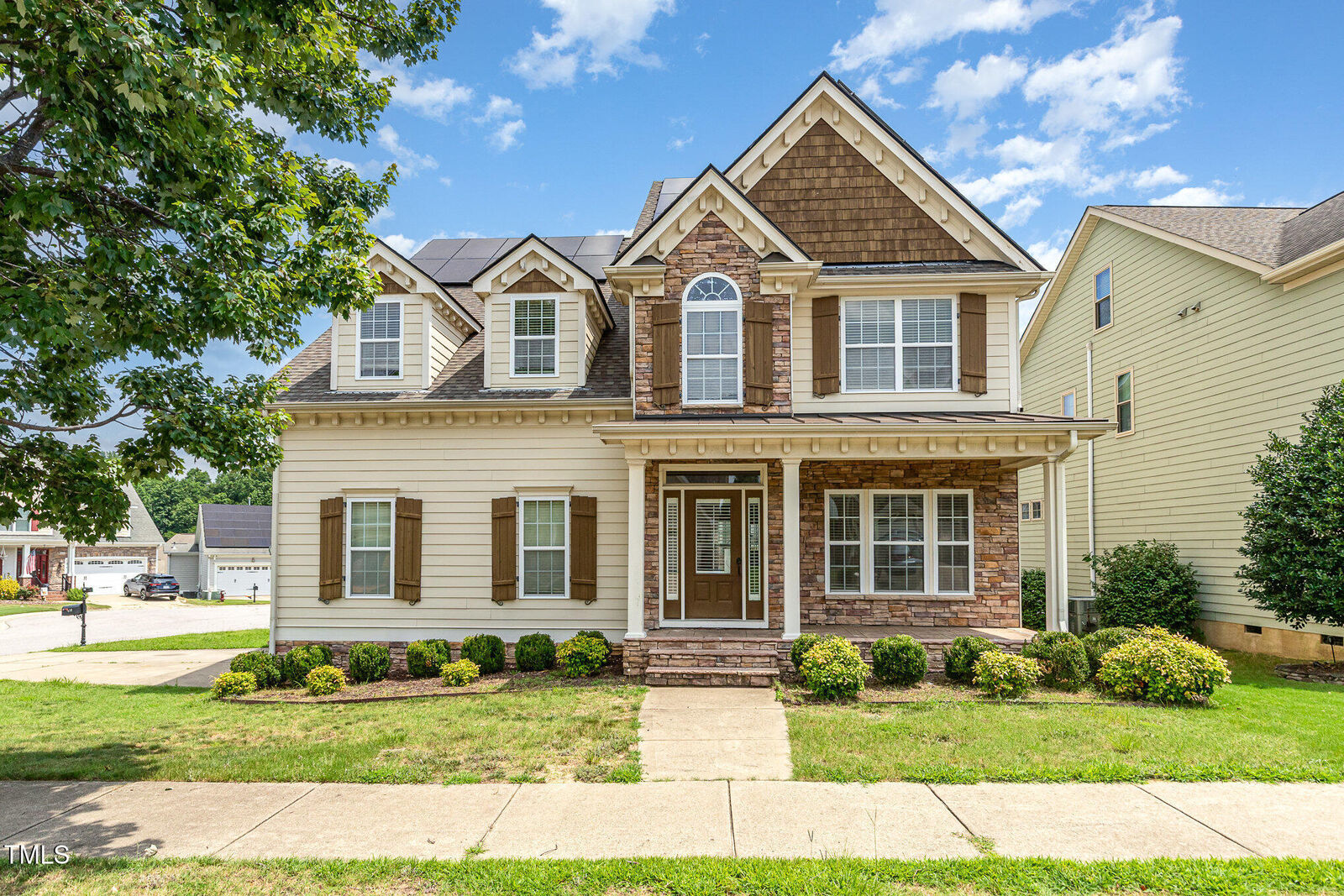 Property Photo:  410 Stranraer Court  NC 27526 