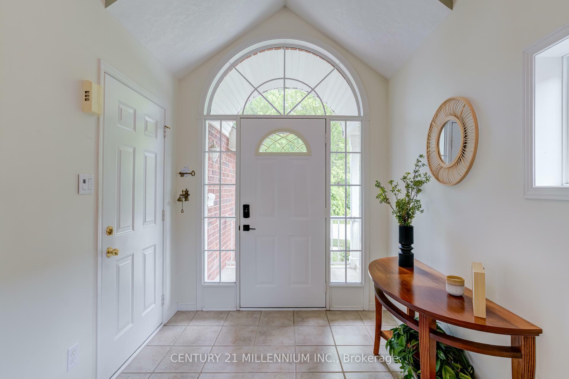 Property Photo:  72 Abbey Road  ON L9W 5E4 