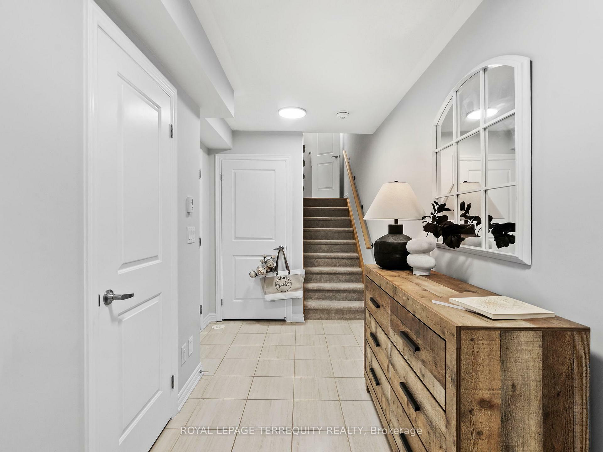 Property Photo: 5 Mappin Way ON L1R 0R4