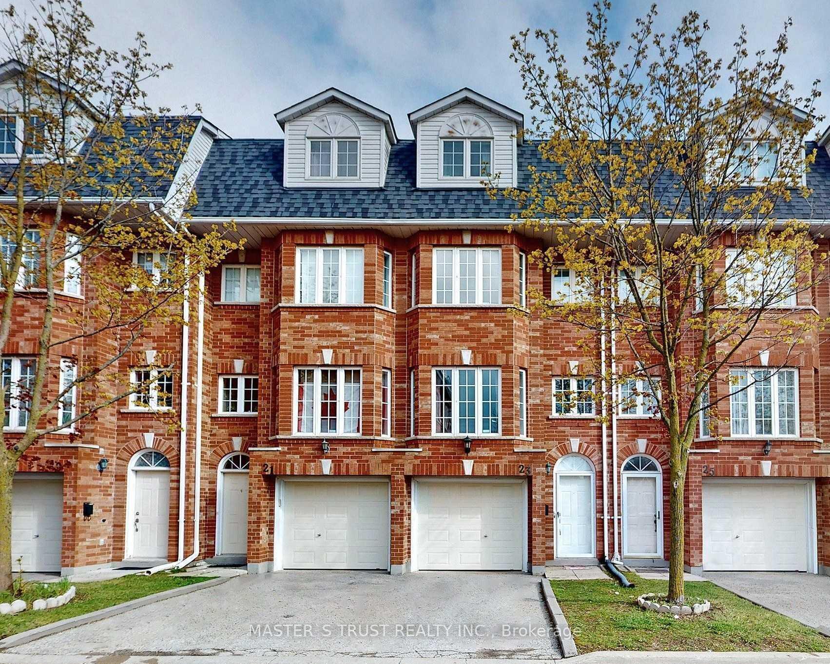 Property Photo: 23 Bethune Way ON L3S 4A5