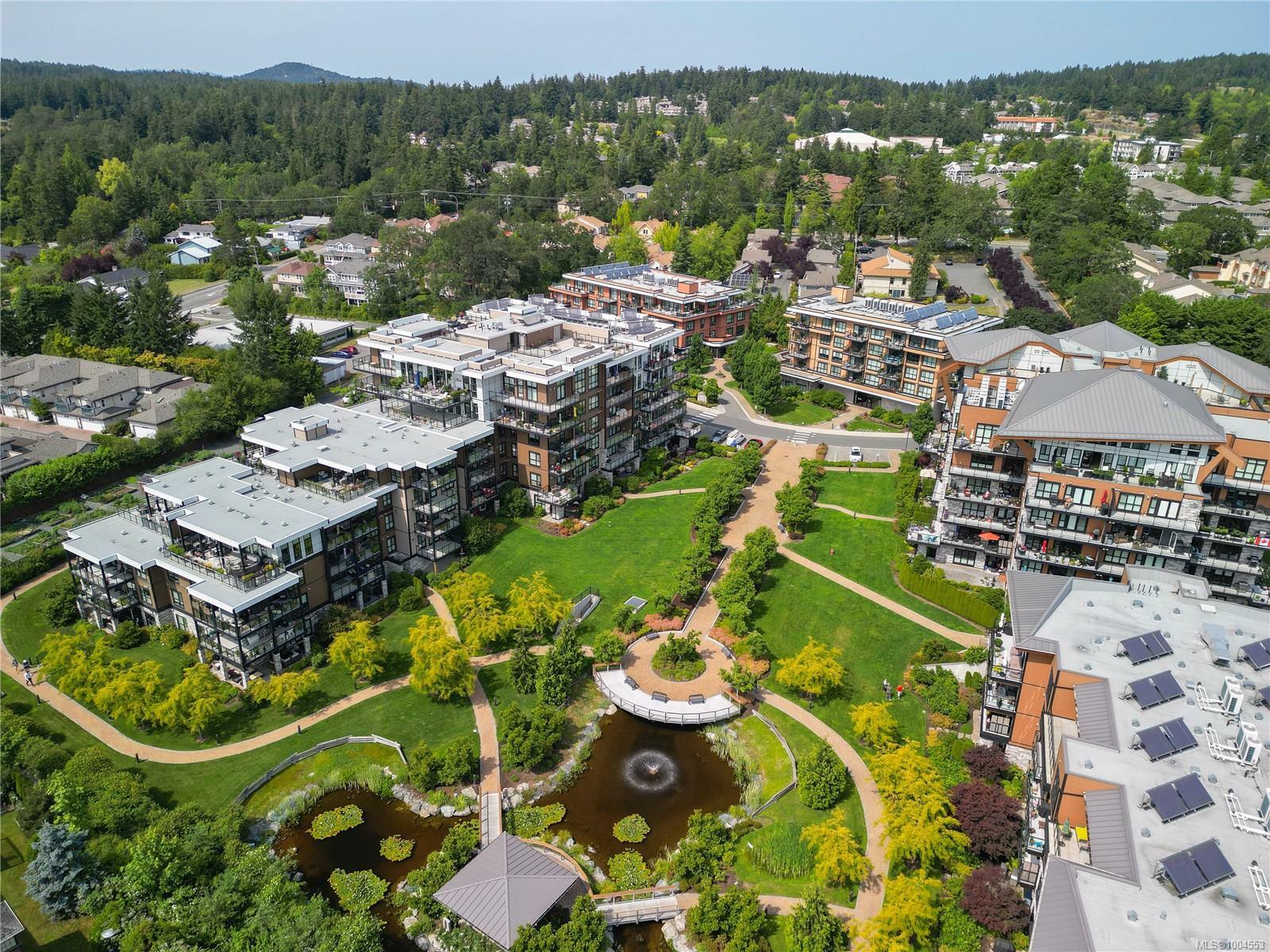 Photo de la propriété: 741 Travino Lane 407 BC V8Z 0G3