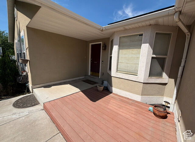 Property Photo:  1048 S 925 W  UT 84087 