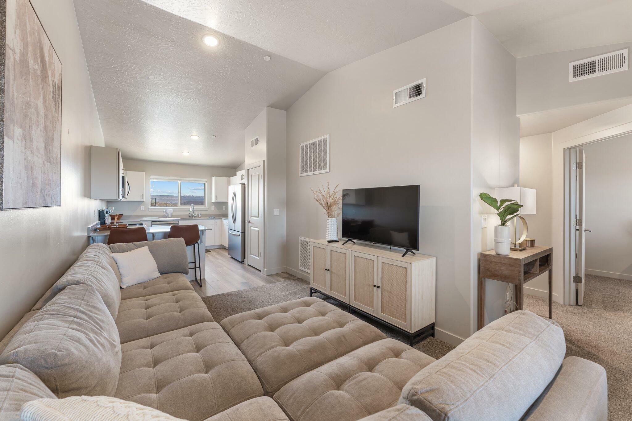 Property Photo: 184 N Lone Rock #B405 UT 84737