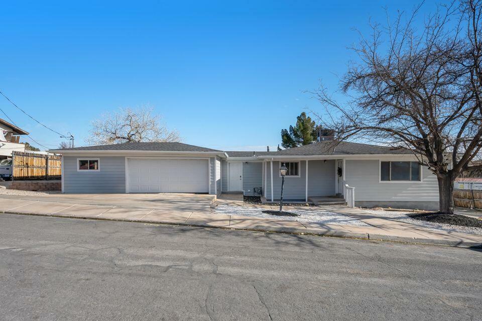 Property Photo: 48 N Village Way UT 84780
