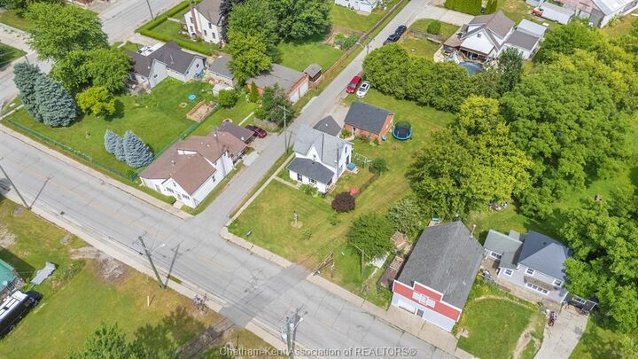 Property Photo: 17 Burns Street ON N0P 2M0