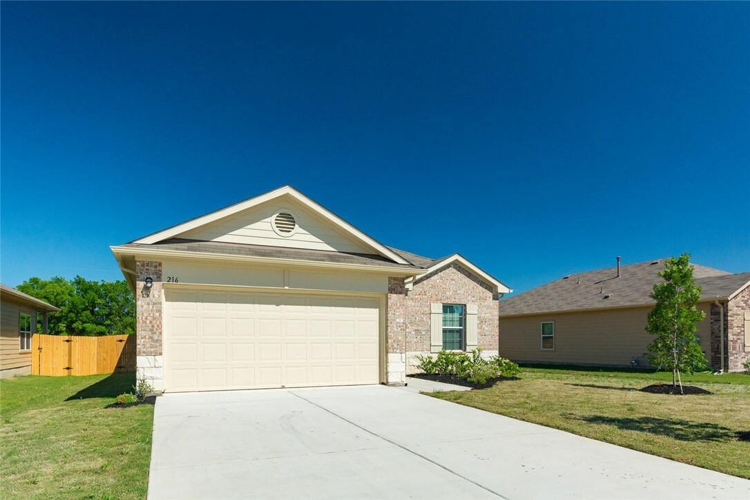 Property Photo: 216 Hess Drive TX 78640