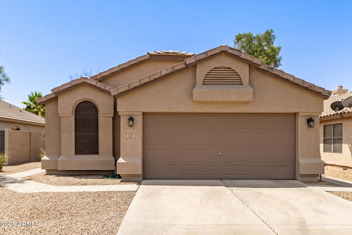 Property Photo:  515 E Sherri Drive  AZ 85296 