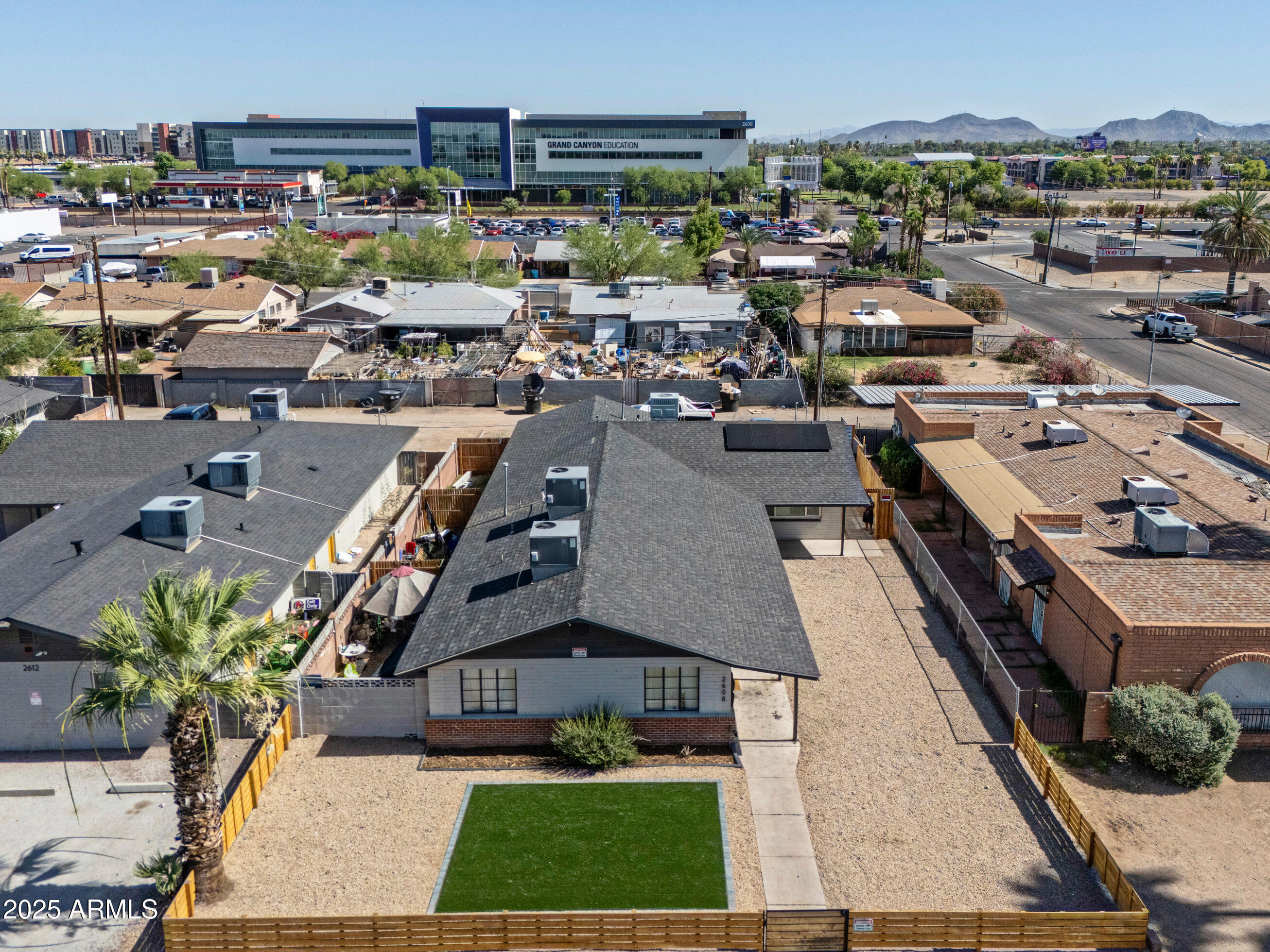 2608 W Pierson Street  Phoenix AZ 85017 photo