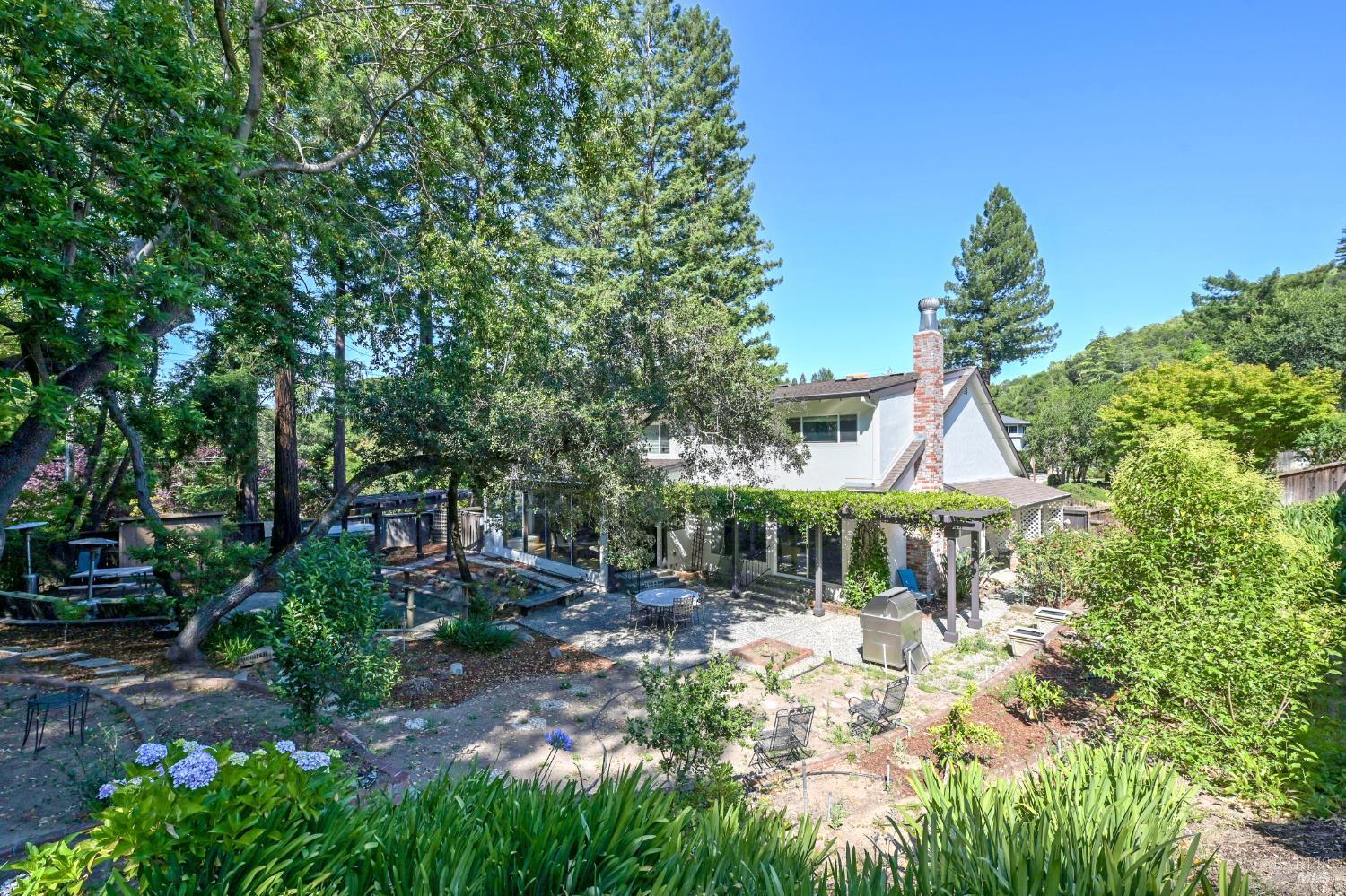 Property Photo:  10 Pebble Beach Drive  CA 94949 
