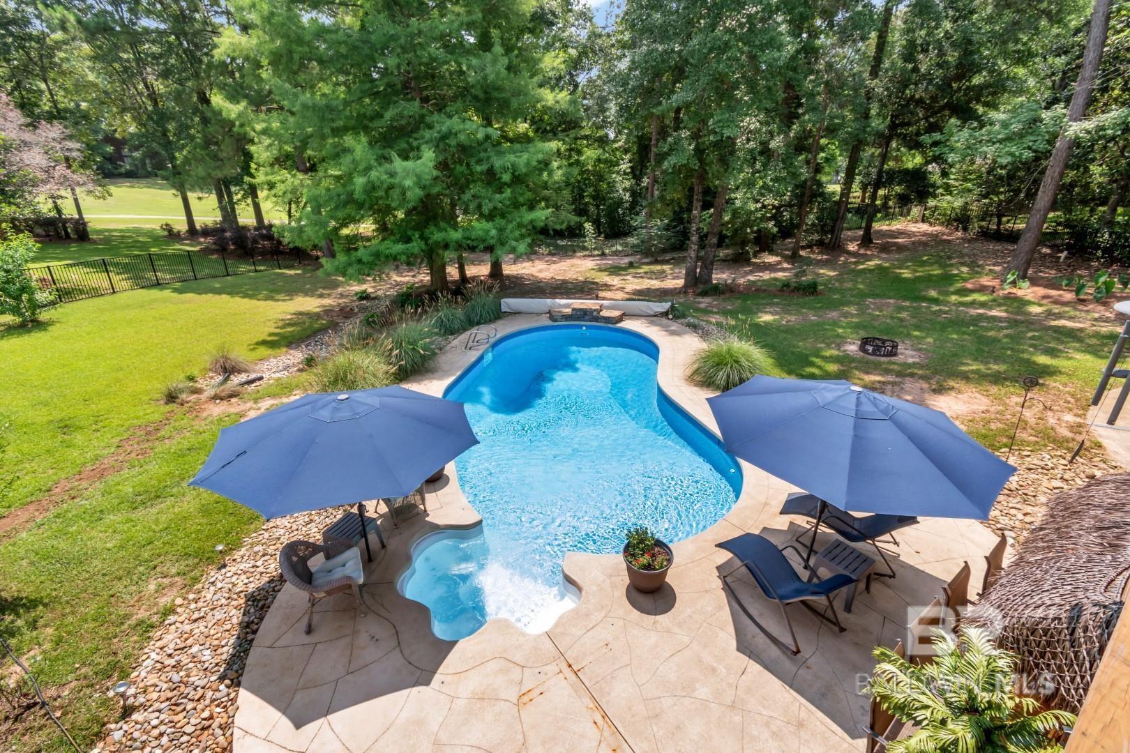 Property Photo:  9102 Magnolia Court  AL 36527 