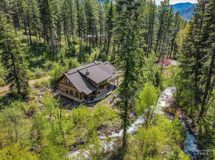 Property Photo: 278 Elk Lake Rd ID 83654