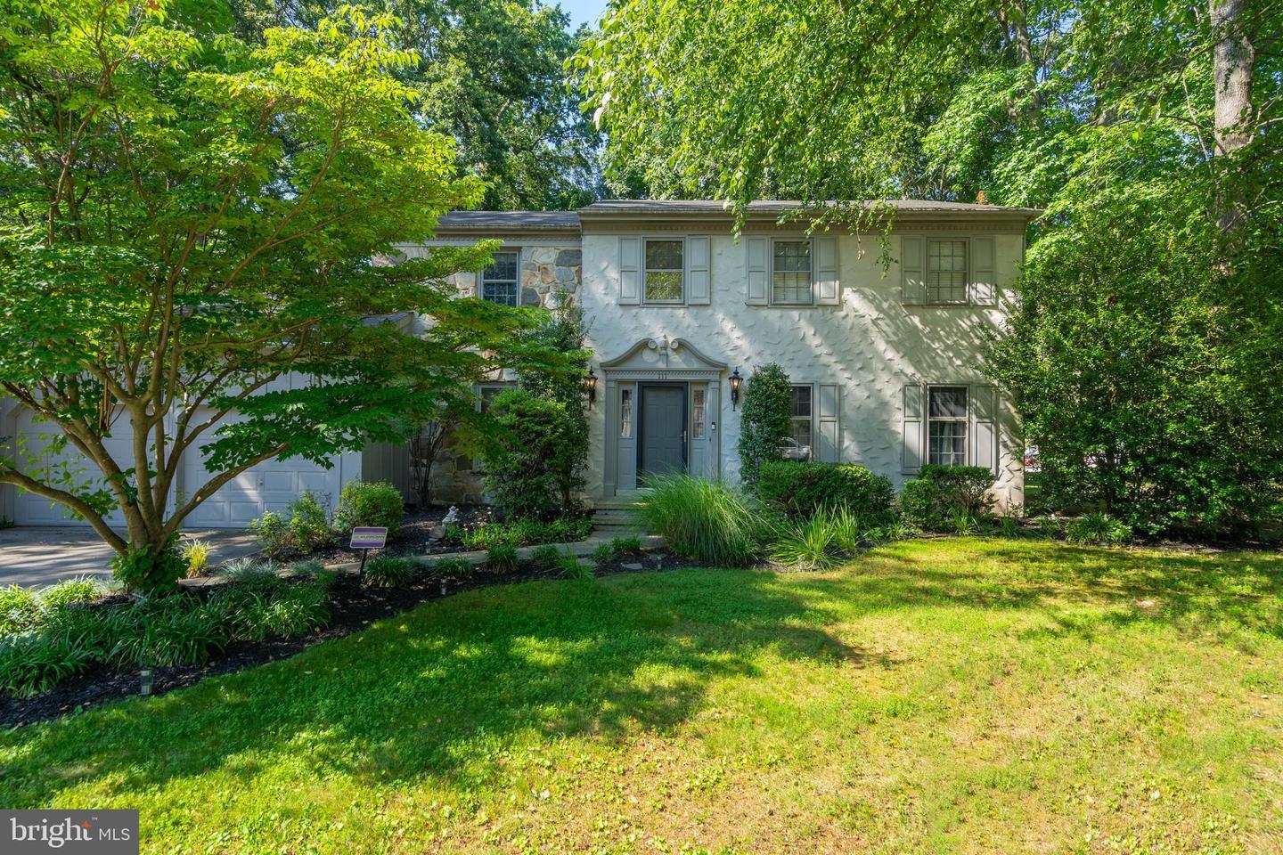 Property Photo: 111 Cobblestone Lane DE 19904