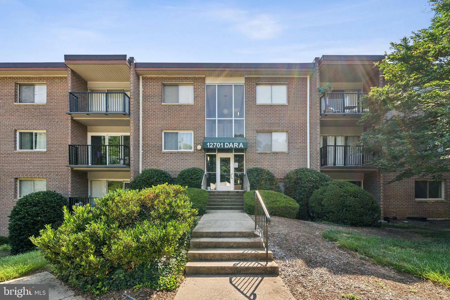 Property Photo: 12701 Dara Drive 303 VA 22192