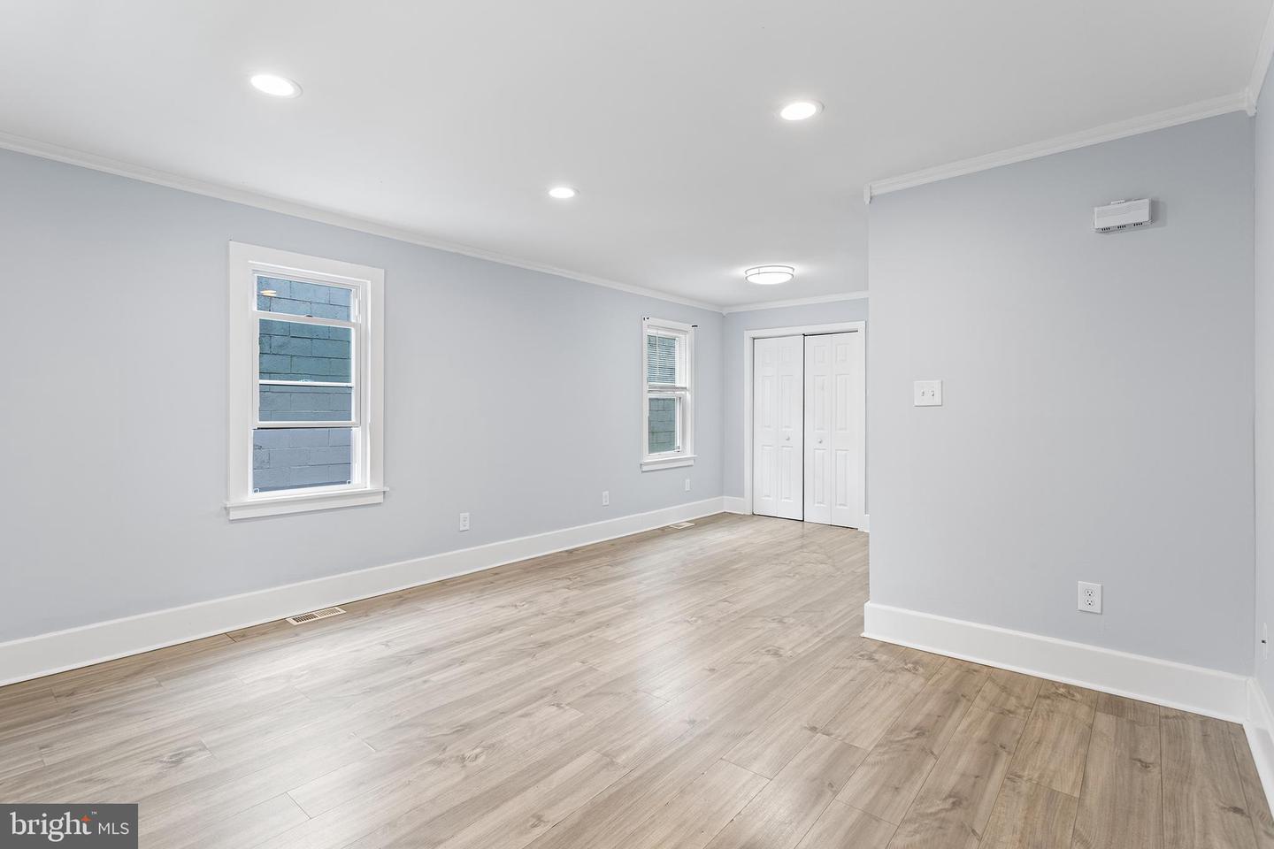 Property Photo:  208 Cooper Street  NJ 08010 