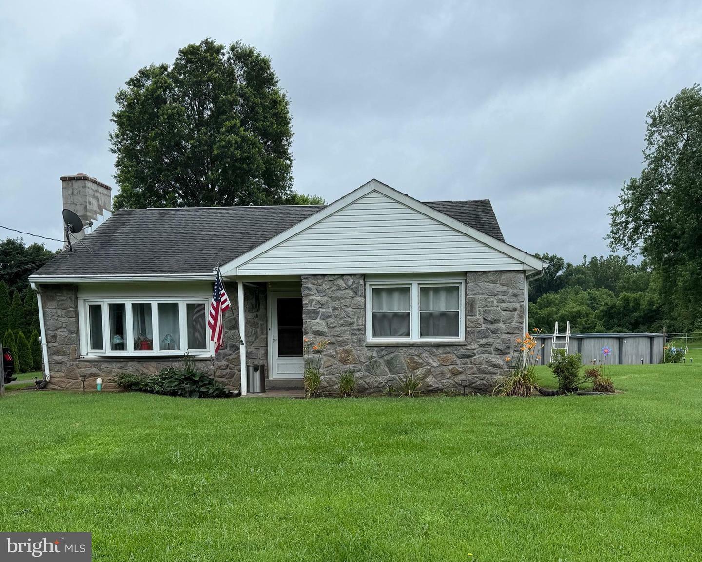 Property Photo: 856 Monocacy Creek Road PA 19508