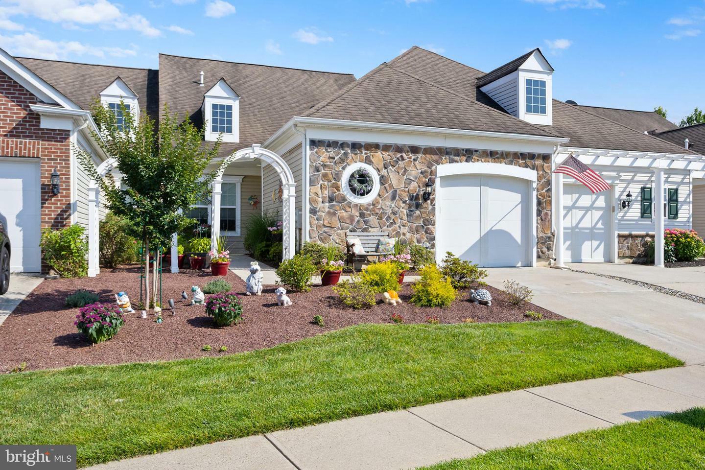 179 Sparrow Drive  Hamilton NJ 08690 photo