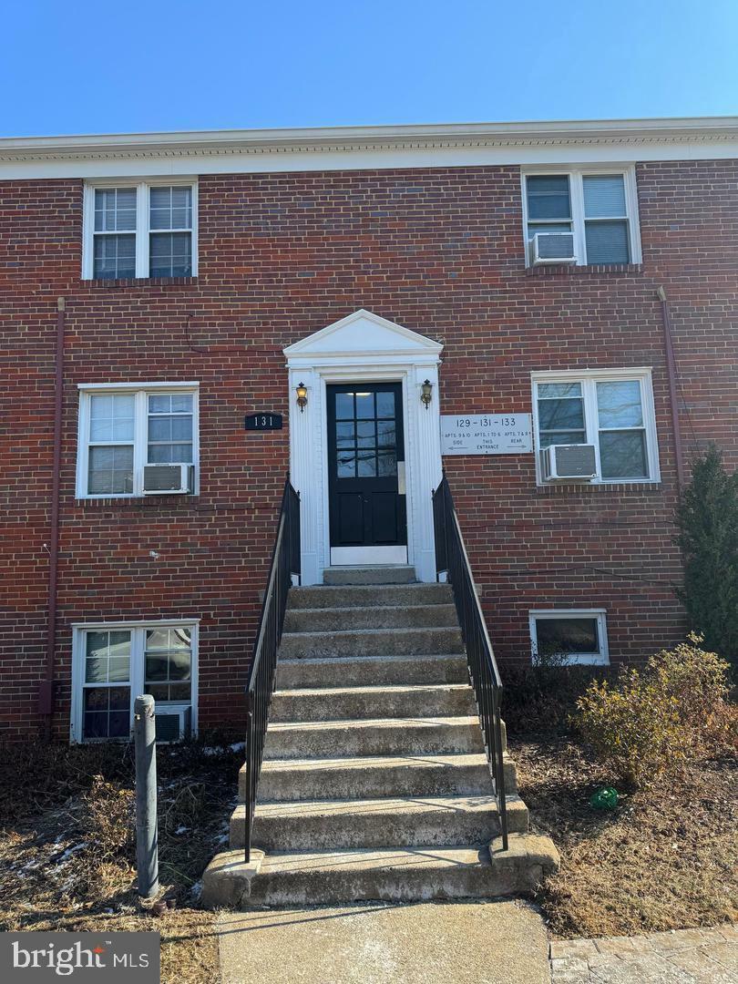 131 S Courthouse Road 2  Arlington VA 22204 photo