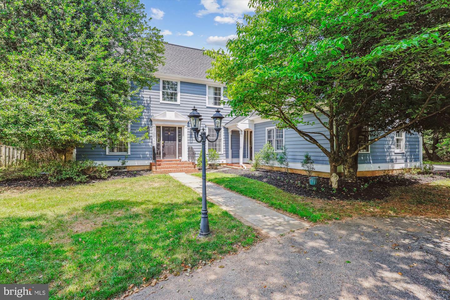 Property Photo: 8201 Hectic Hill Lane MD 20854
