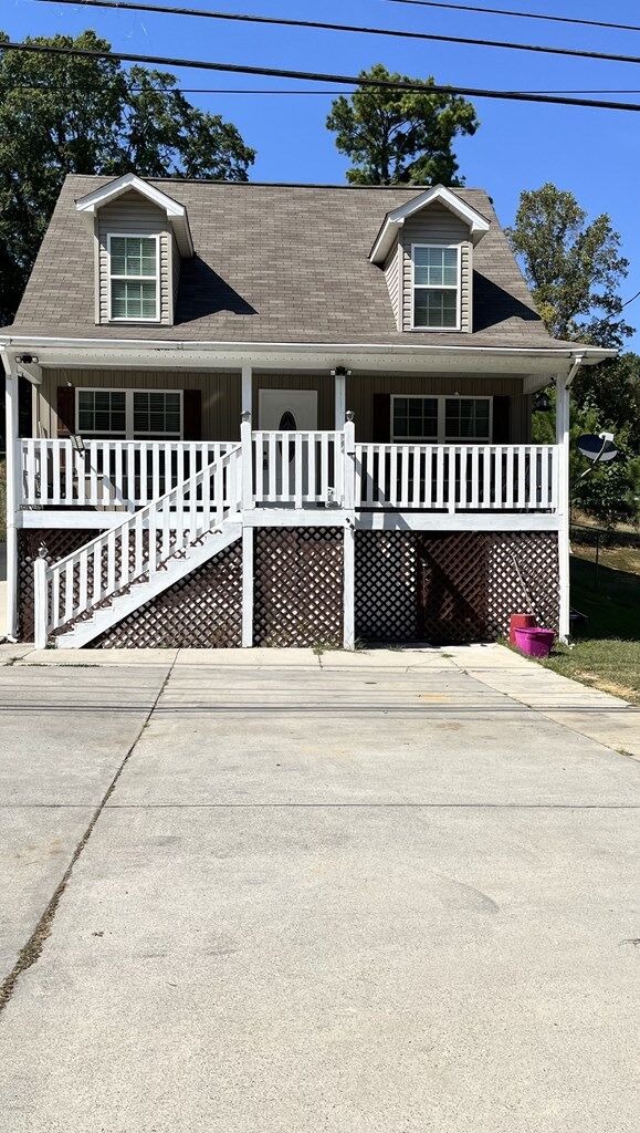 Property Photo: 825 Martin Luther King Jr Blvd GA 30721