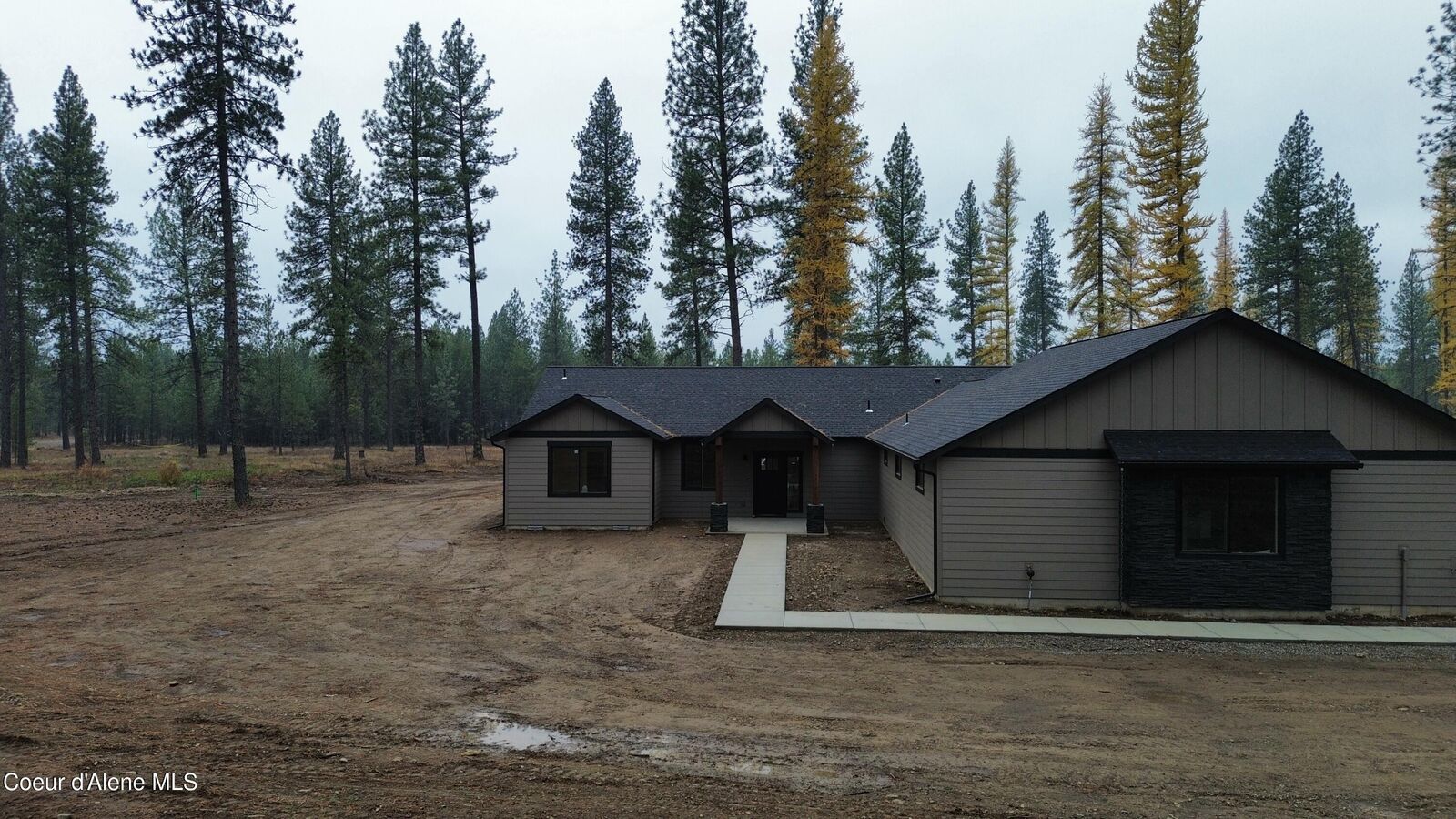 Property Photo: 52 Wallace Ln ID 83804