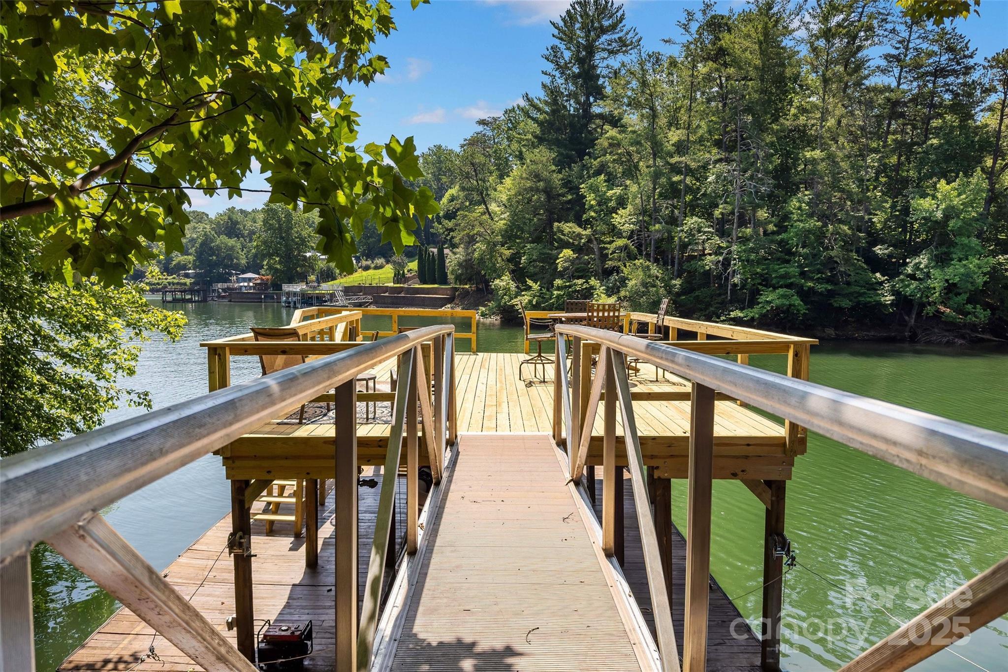 Property Photo: 1181 Forest Lake Heights Drive NC 28761
