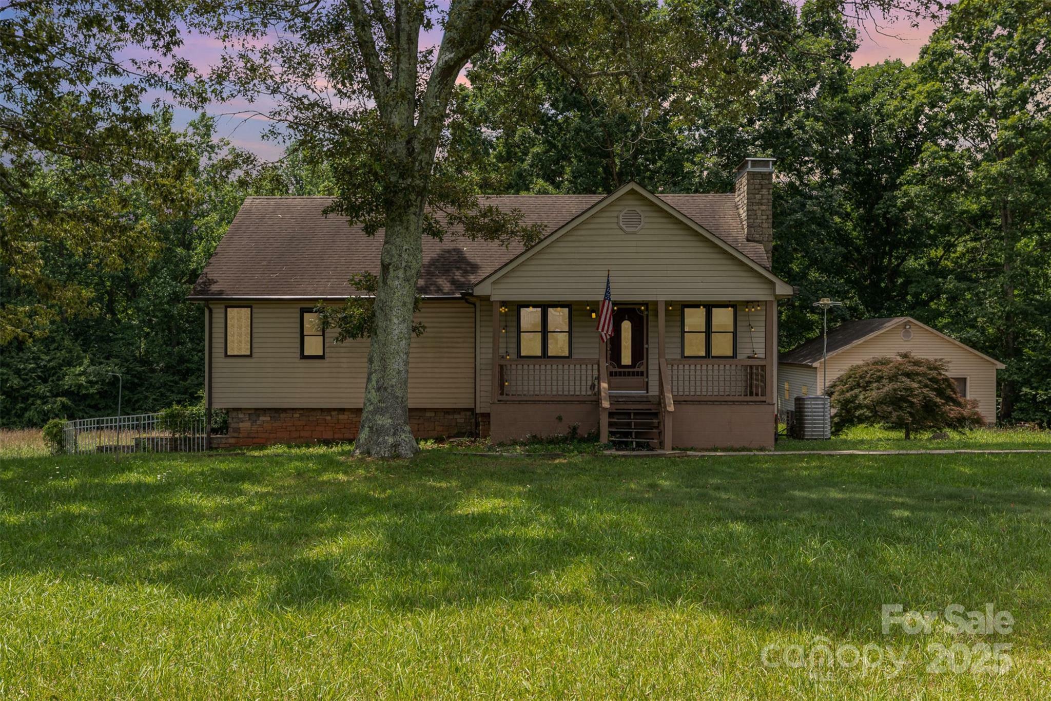 544 Hicks Creek Road  Troutman NC 28166 photo
