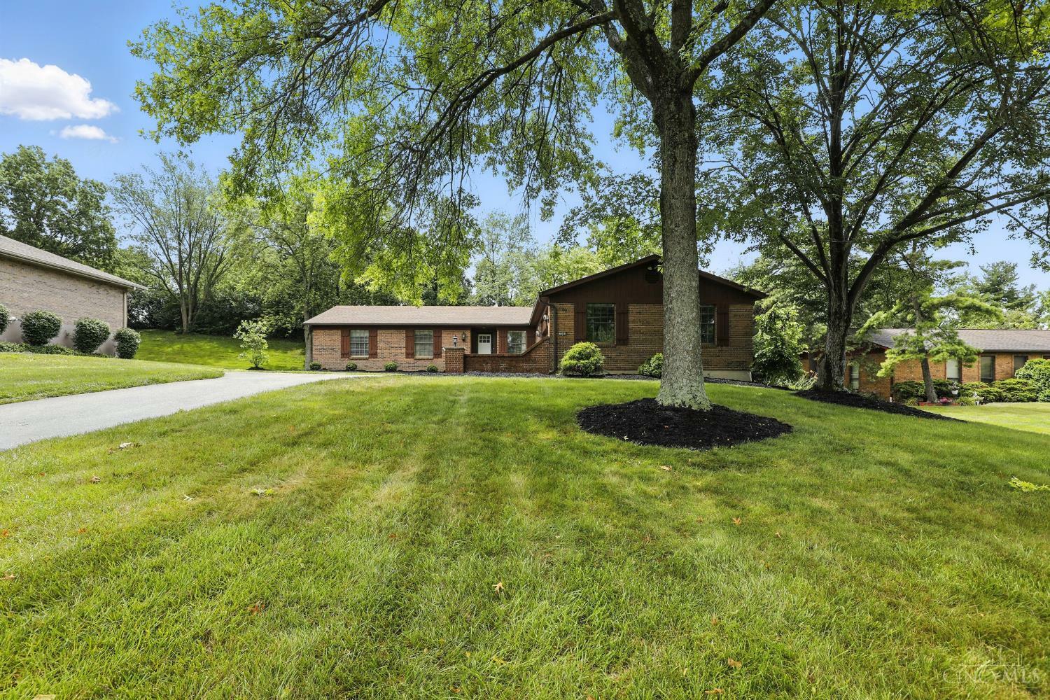 Property Photo: 7061 Butterwood Drive OH 45241