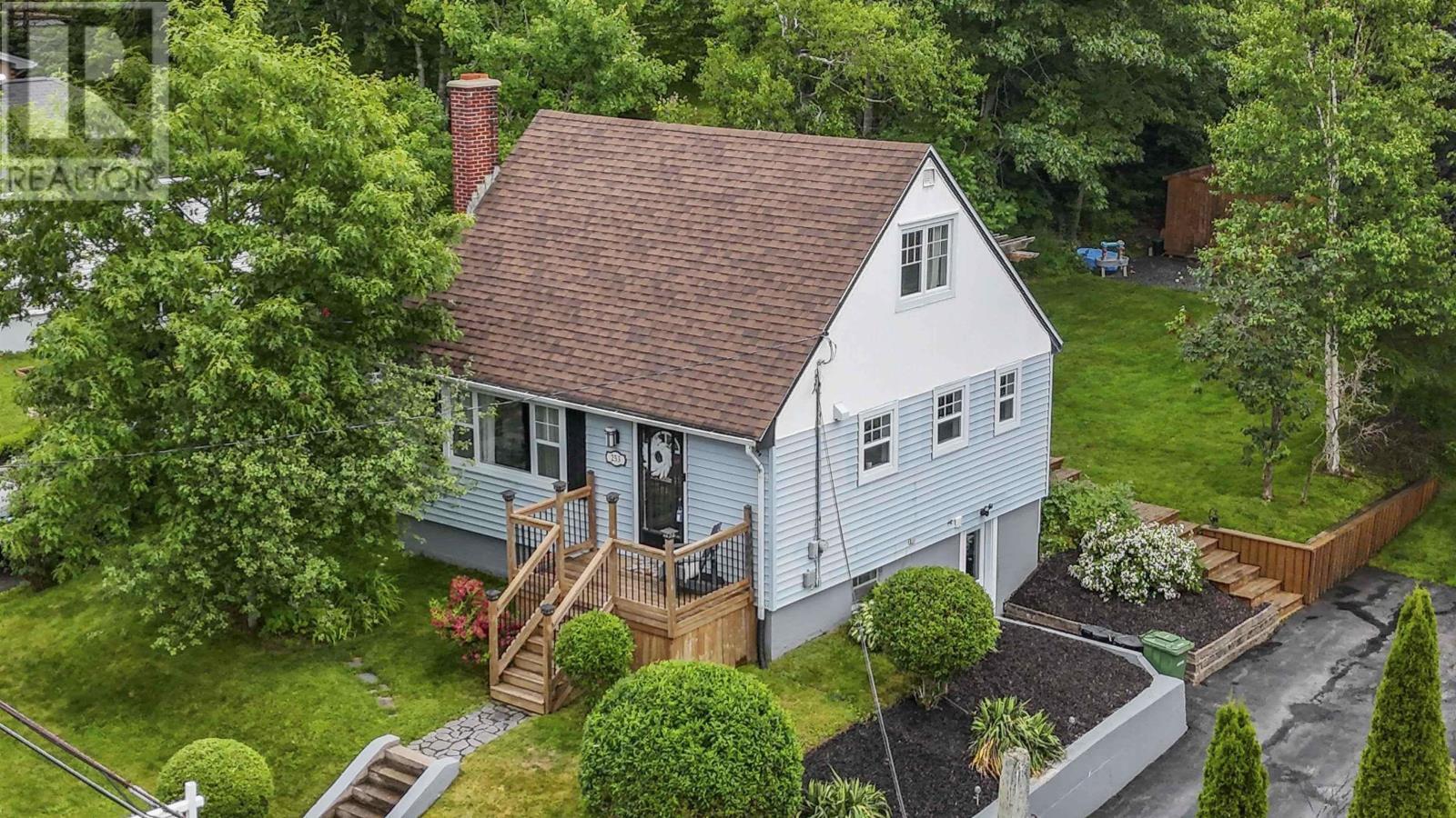 Photo de la propriété: 253 Salmon River Drive NS B2Z 1M6