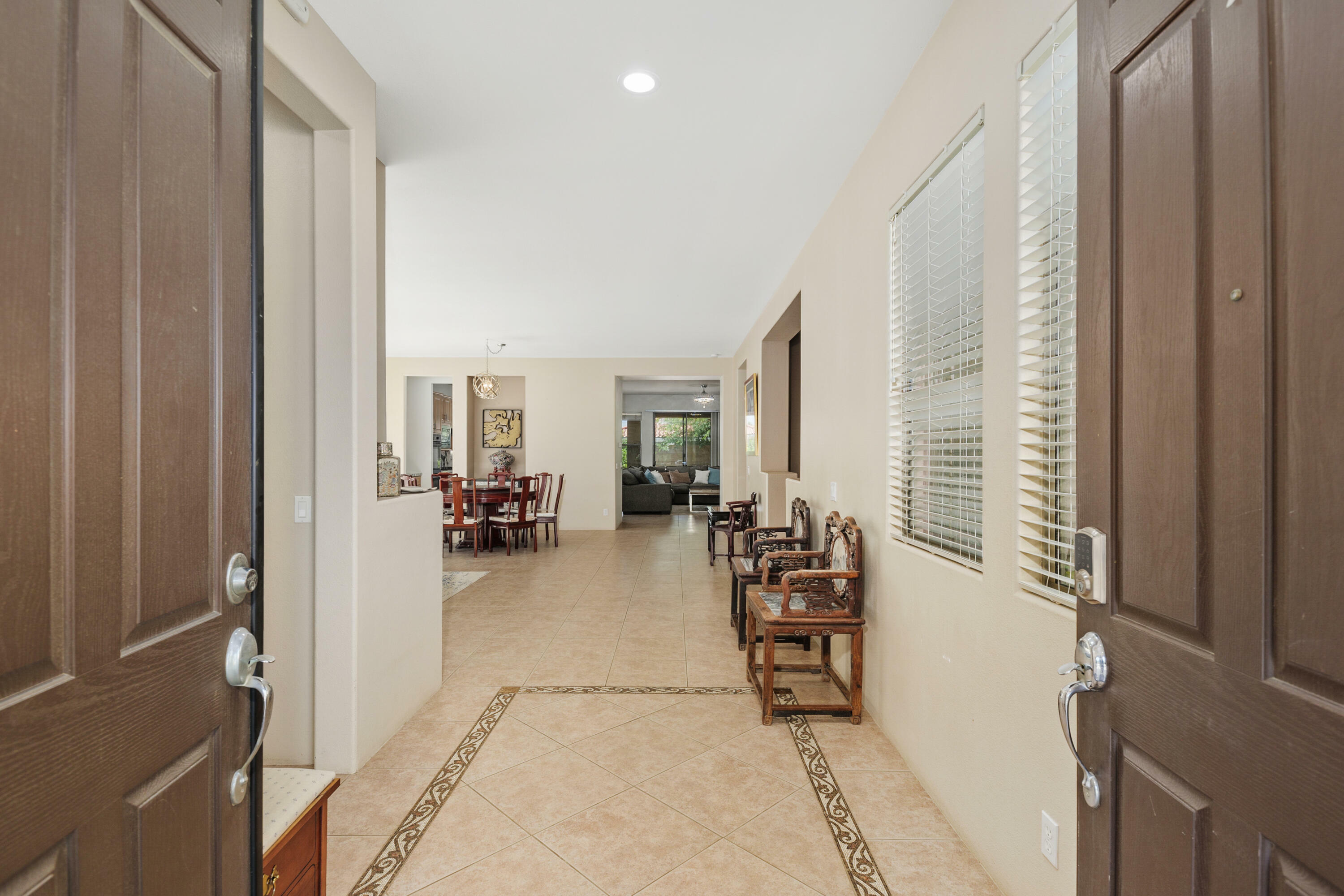 Property Photo: 74107 Kokopelli Circle CA 92211