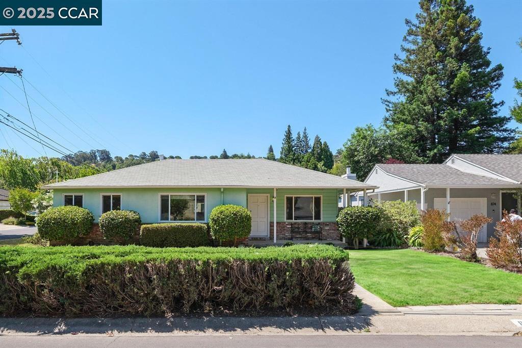 884 Juanita Dr  Lafayette CA 94595 photo