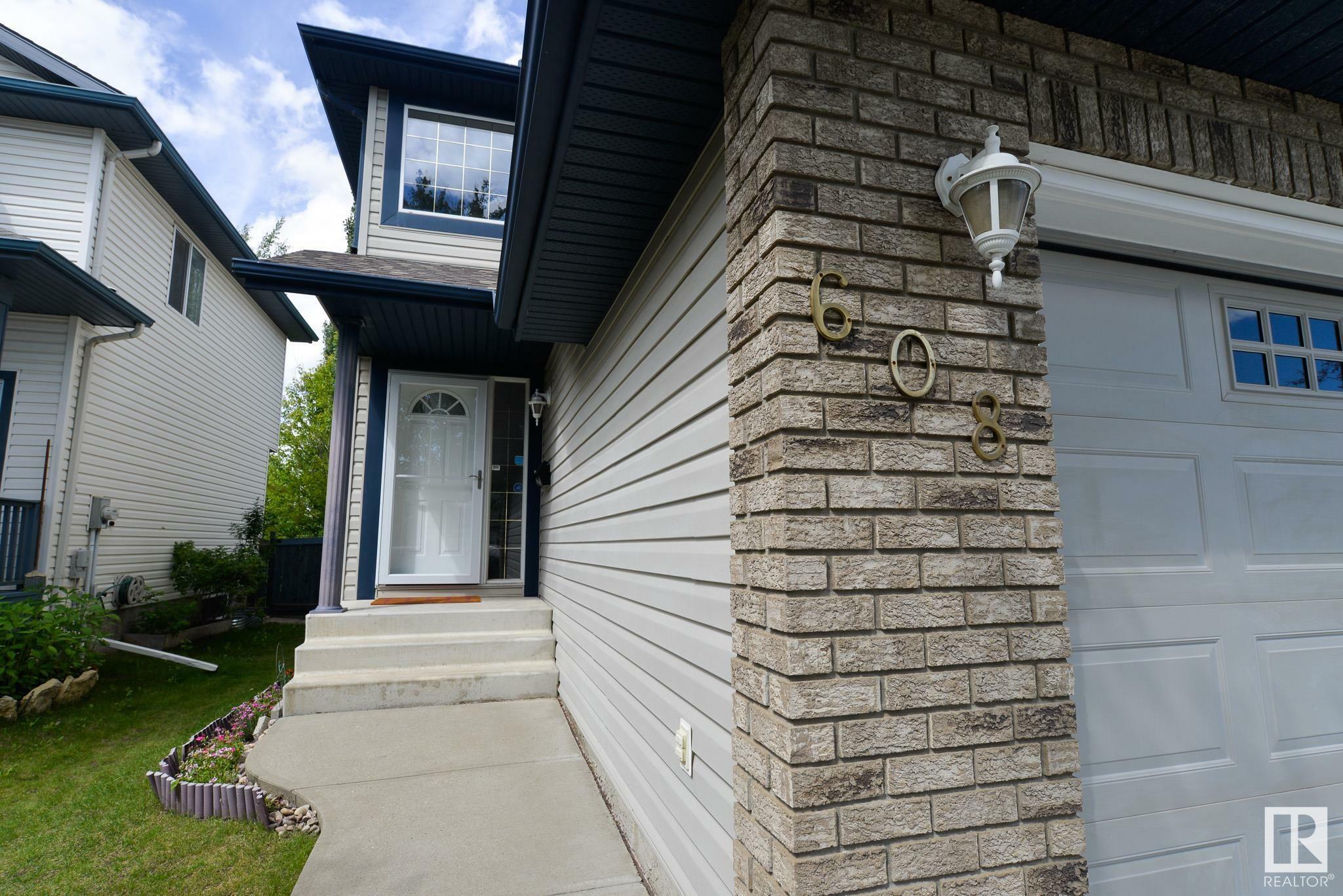 Property Photo: 608 Beck Close SW AB T6J 6X2