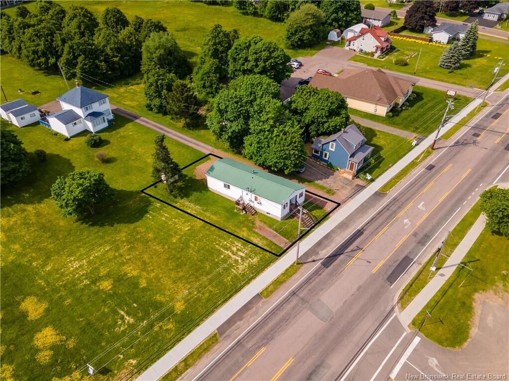 Property Photo:  459 Main Street  NB E4P 2C2 