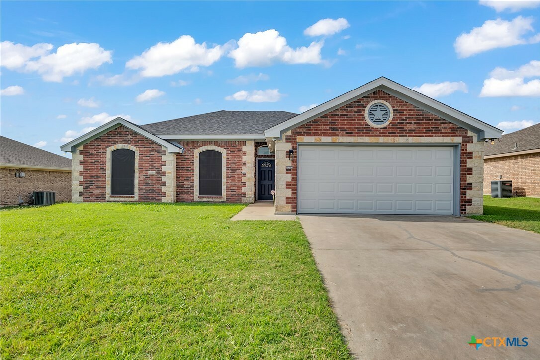 Property Photo:  10002 Diana Drive  TX 76542 