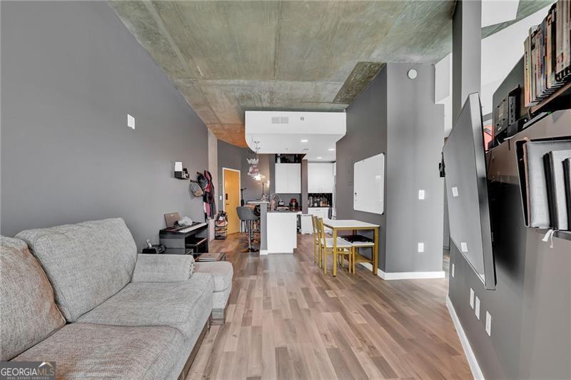 Property Photo: 361 17th Street 1121 GA 30363