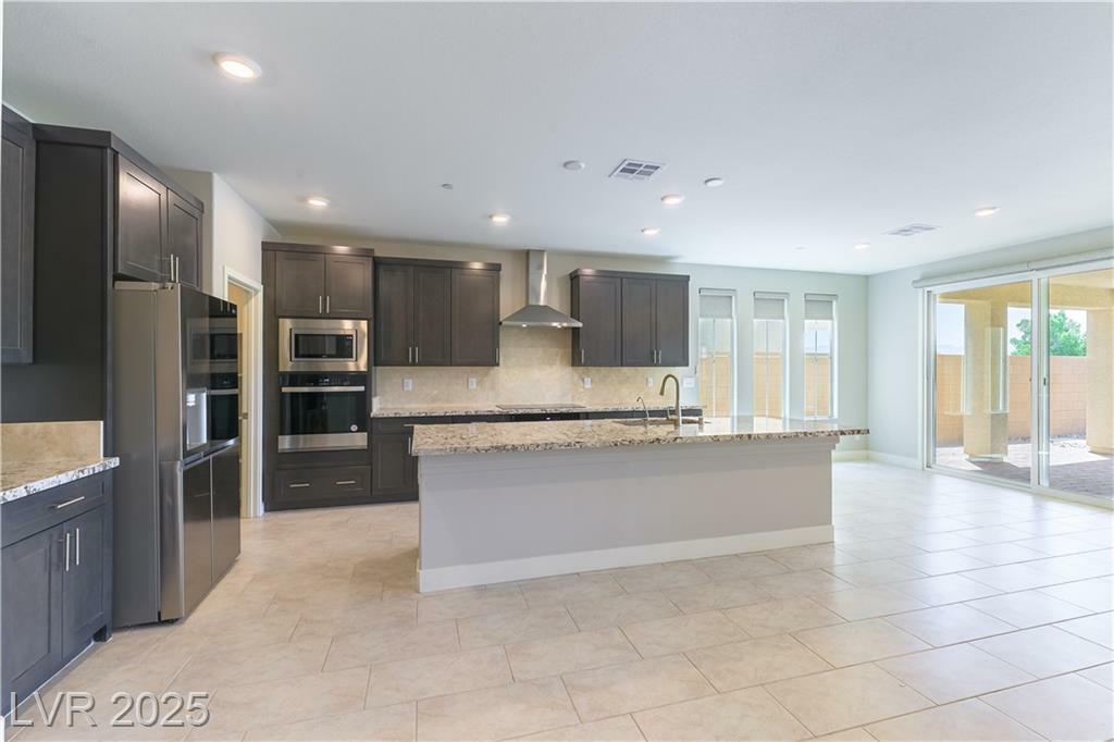 Property Photo: 453 Winter Dove Avenue NV 89011