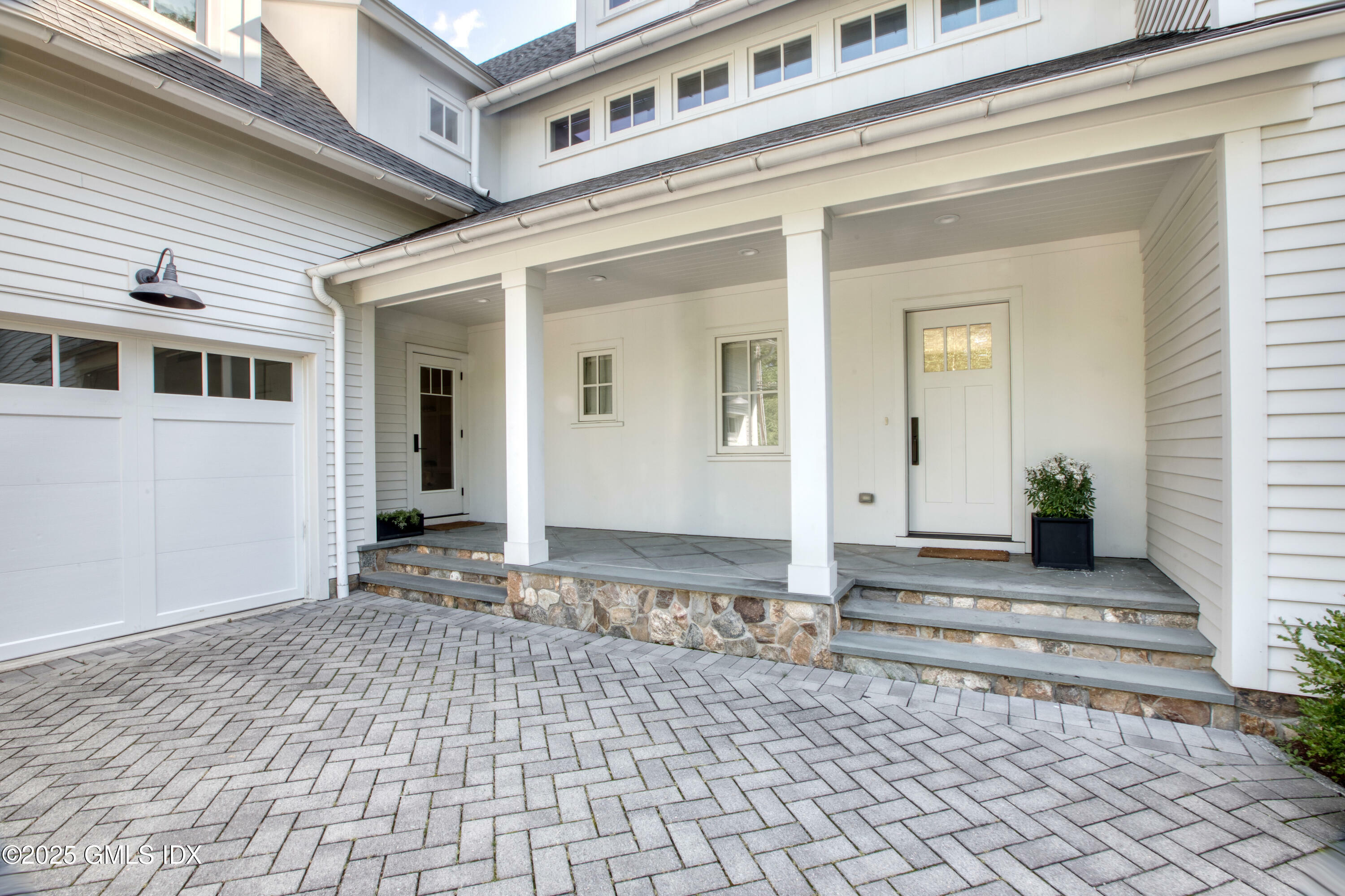 Property Photo: 507 River Road CT 06807
