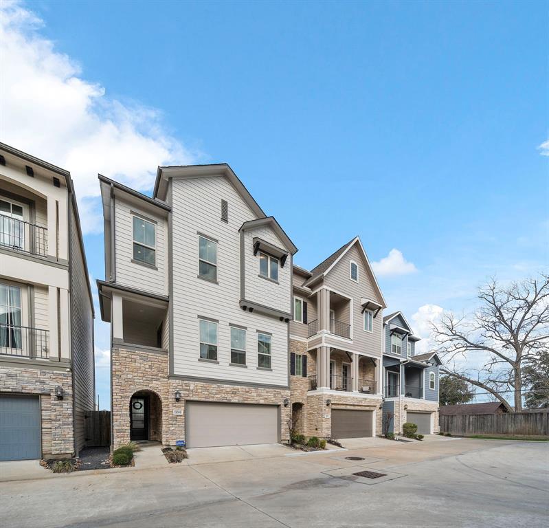 Property Photo: 11008 Mikula Drive TX 77043