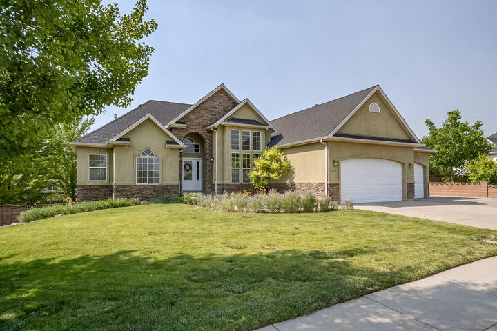 2258 W 700 S  Cedar City UT 84720 photo