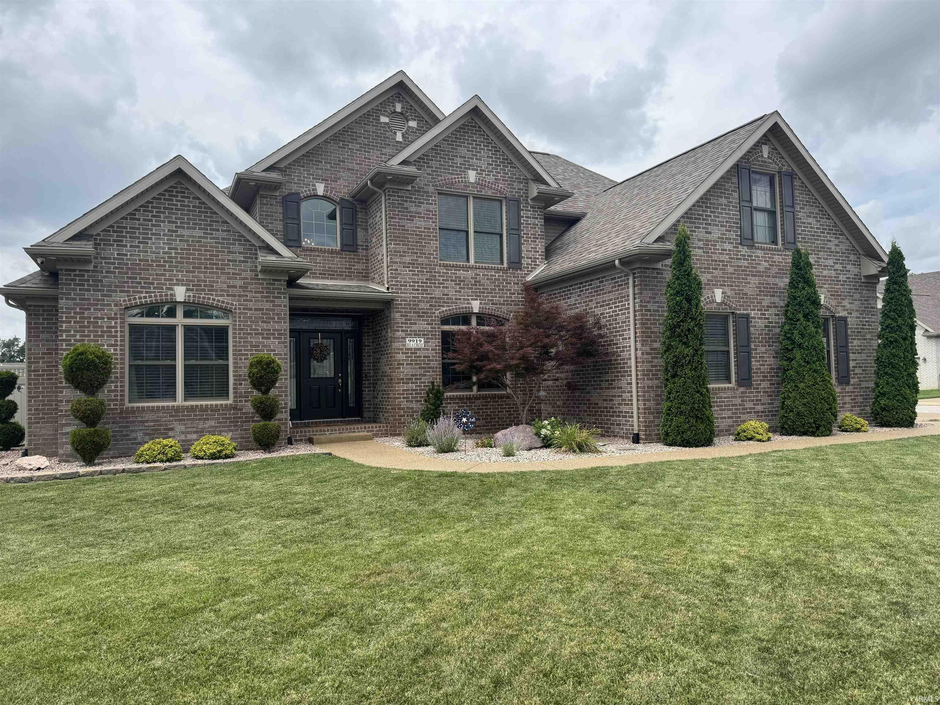 9919 Ella Circle  Newburgh IN 47630 photo