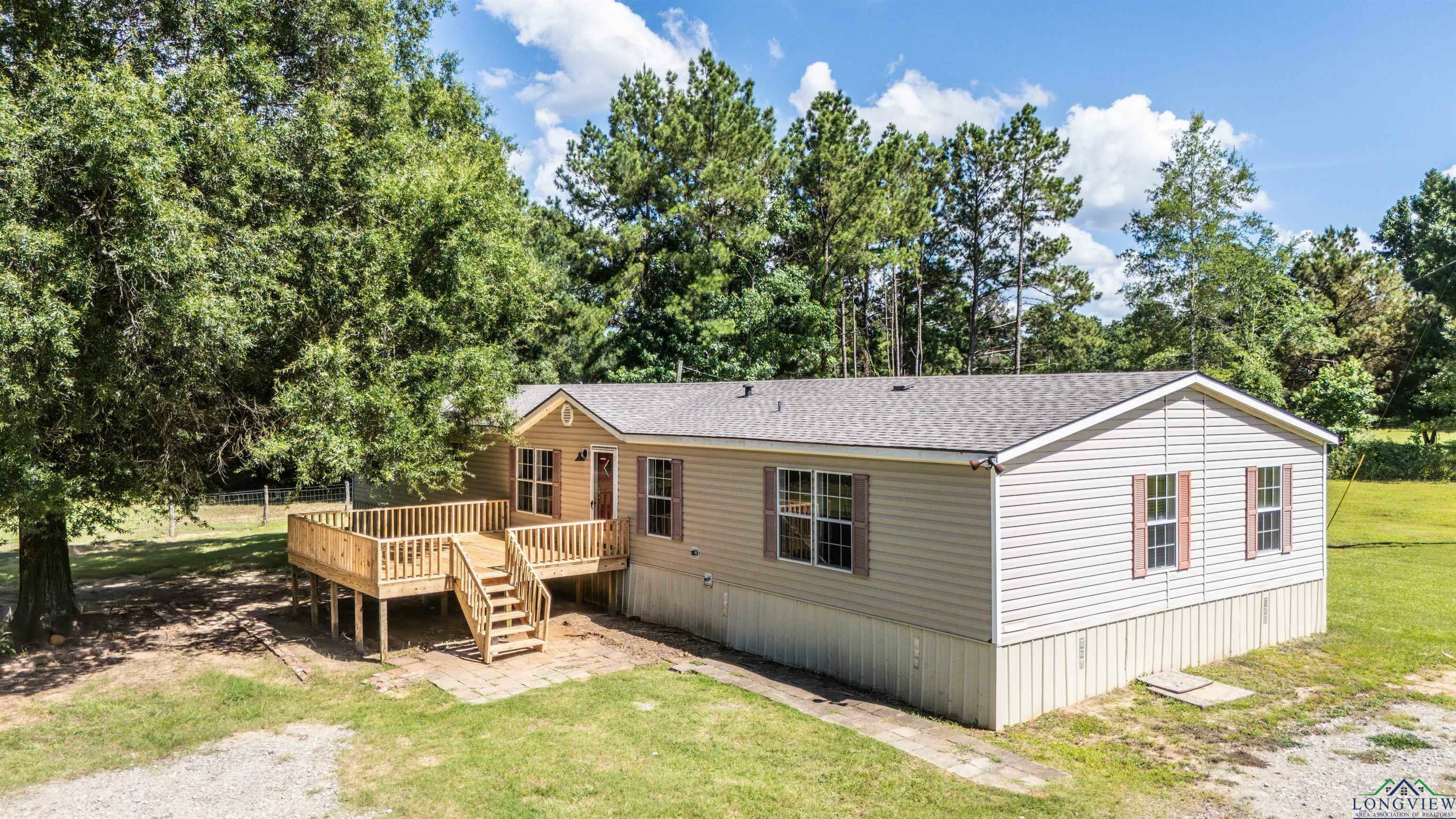 Property Photo:  972 Judge Furrh  TX 75672 