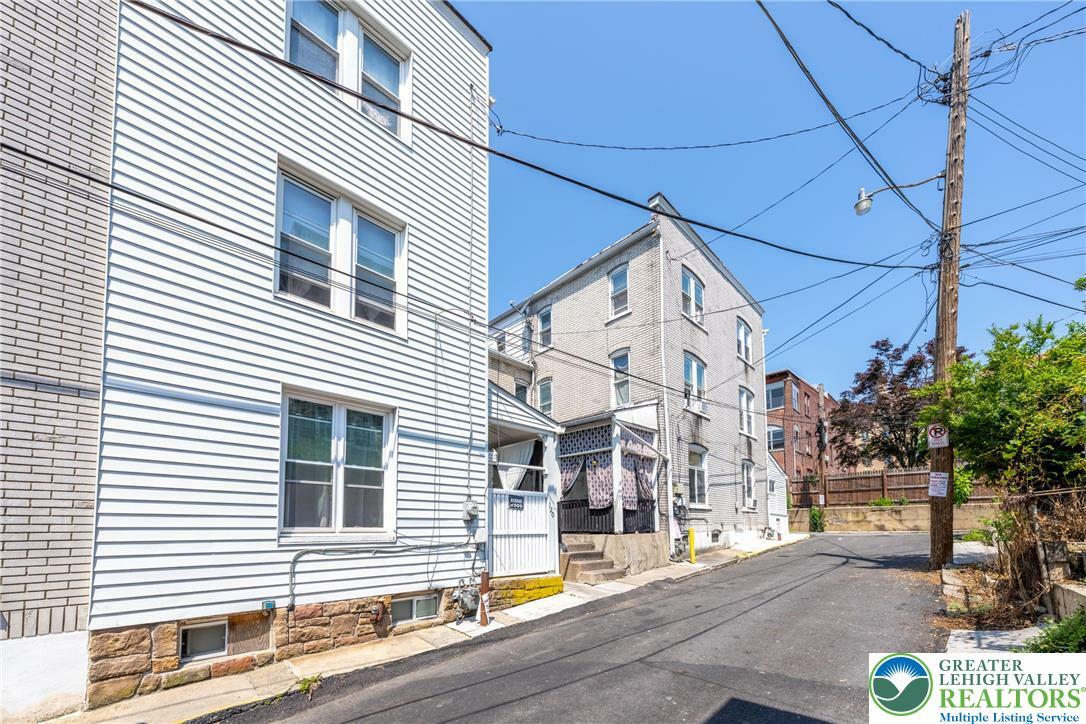 Property Photo: 120 Rush Street PA 18102