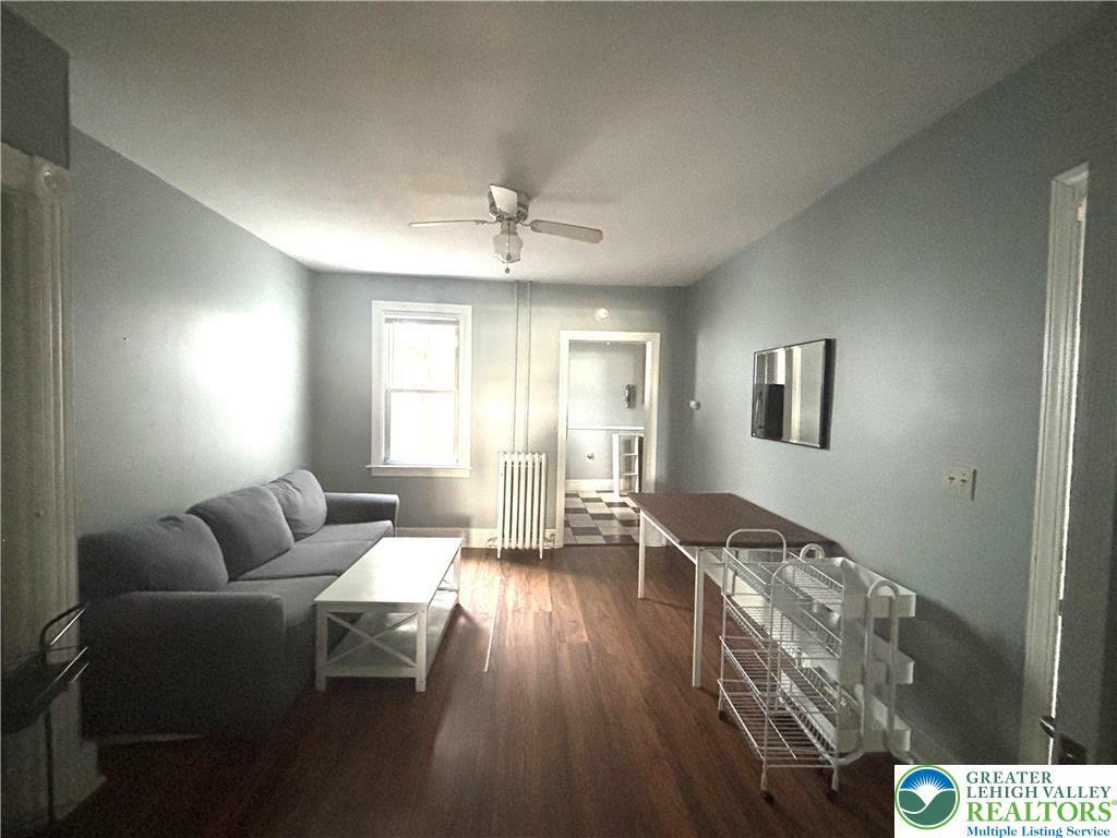 Property Photo: 417 McCartney 1 PA 18042