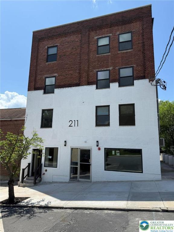 Property Photo: 211 South Street 7 PA 18235