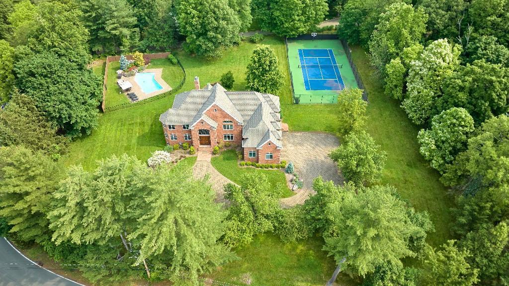 637 S Mountain Road  New City NY 10956 photo