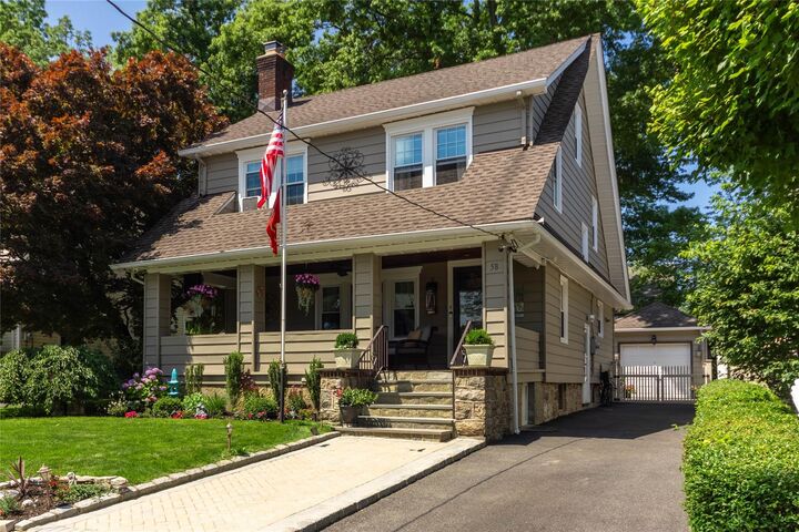 Property Photo:  58 Hillside Avenue  NY 10801 