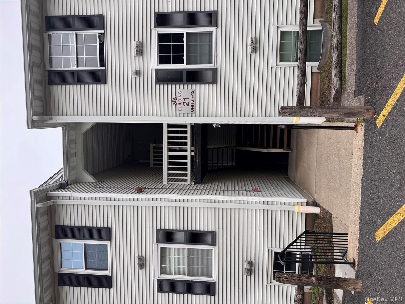 Property Photo:  21 Lexington Hill 8  NY 10926 