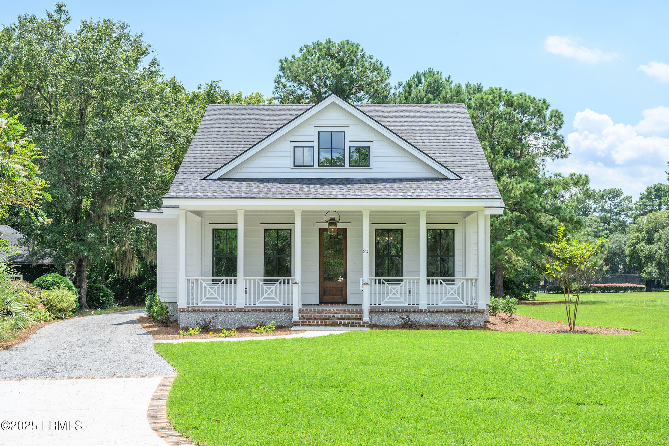 20 Millers Pond Drive  Beaufort SC 29907 photo