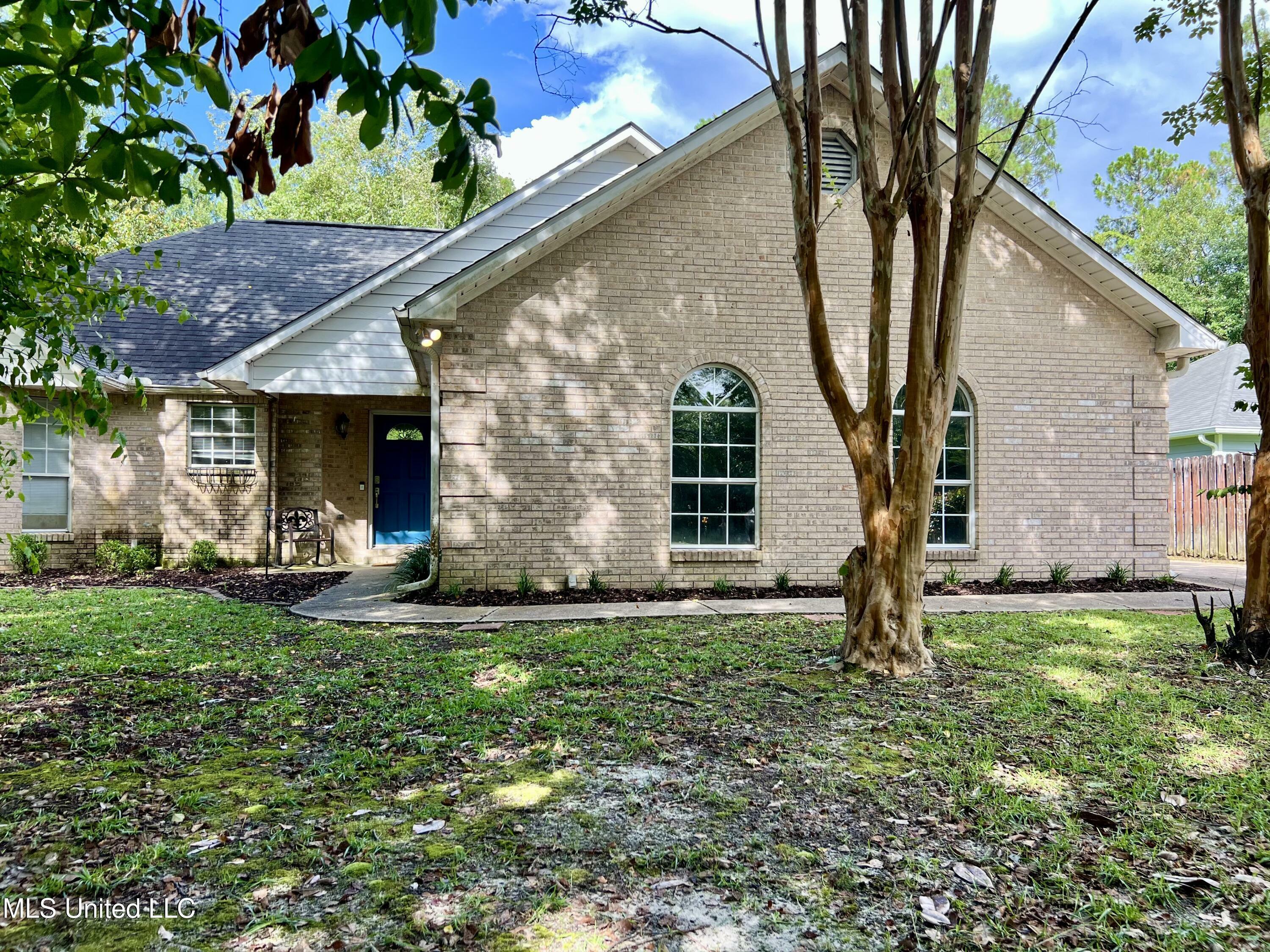 Property Photo: 8004 Martin Bluff Road MS 39553