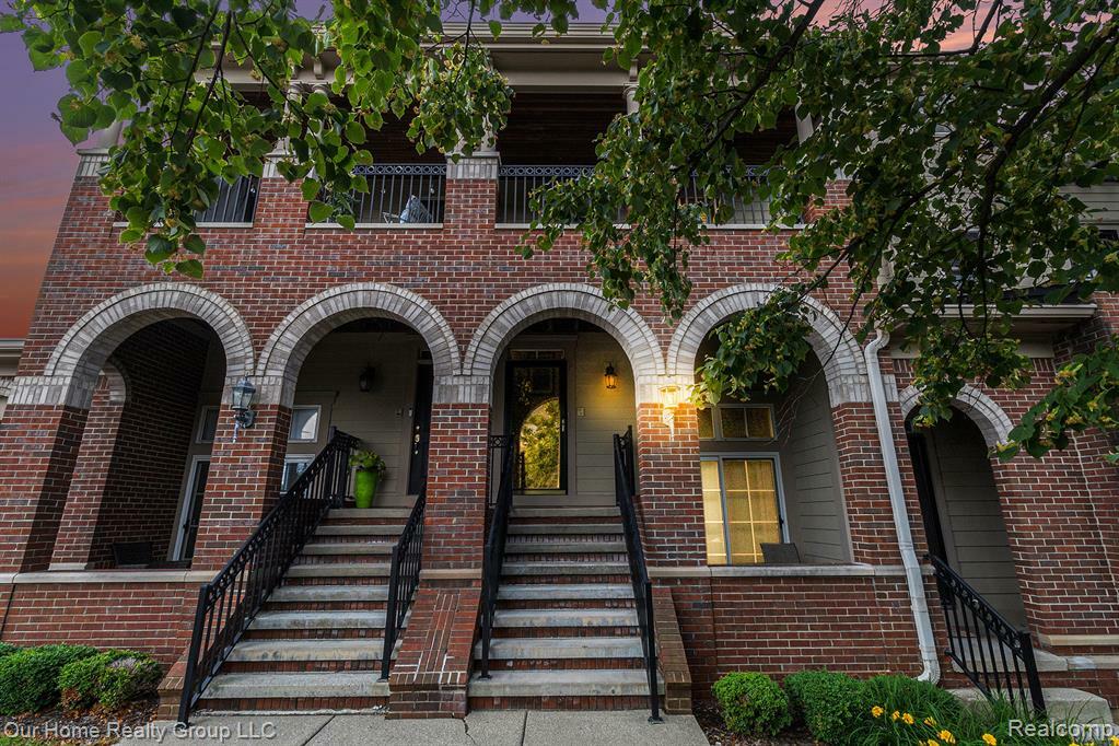 3994 Forester Boulevard  Auburn Hills MI 48326 3053 photo